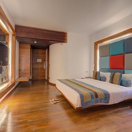 The Promenade Hotel Pondicherry Exterior photo