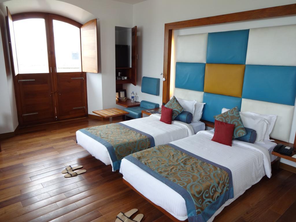 The Promenade Hotel Pondicherry Room photo